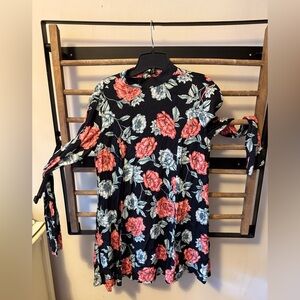 Floral Black shift dress